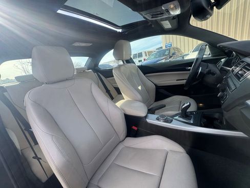 Used 2015 BMW M235i Coupe image 16