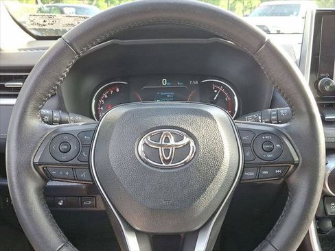 Certified 2023 Toyota RAV4 XLE Premium AWD/4WD image 18