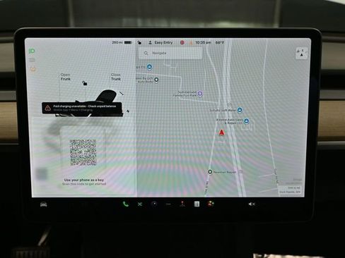 Used 2022 Tesla Model Y Long Range image 26