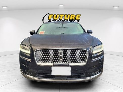 Used 2022 Lincoln Nautilus FWD w/ Premium Package image 2