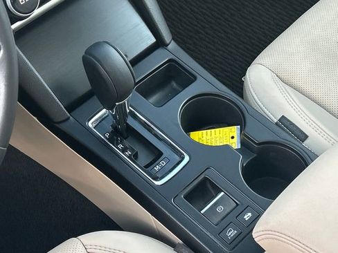 Used 2018 Subaru Outback 3.6R Limited image 25