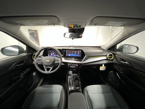 New 2026 Chevrolet Trax LT w/ Driver Confidence Package image 51