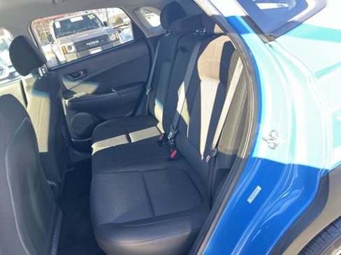 Used 2023 Hyundai Kona SEL image 23