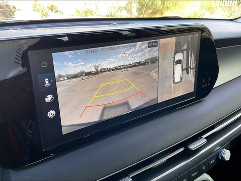 Used 2024 Hyundai Palisade SEL w/ Premium Package FWD image 20