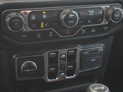 Used 2021 Jeep Wrangler Unlimited Sport S image 21