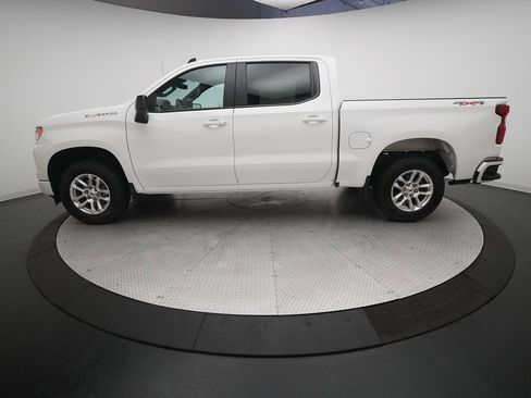 Certified 2022 Chevrolet Silverado 1500 RST image 22