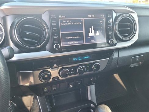 Used 2021 Toyota Tacoma SR5 w/ Trail Edition image 20