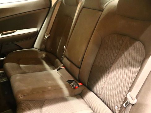 Used 2019 Kia Optima LX image 14