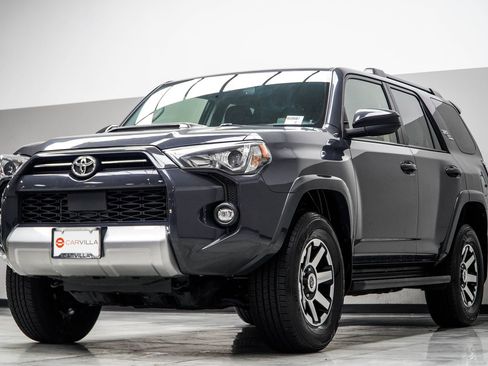 Used 2024 Toyota 4Runner TRD Off-Road AWD/4WD image 9