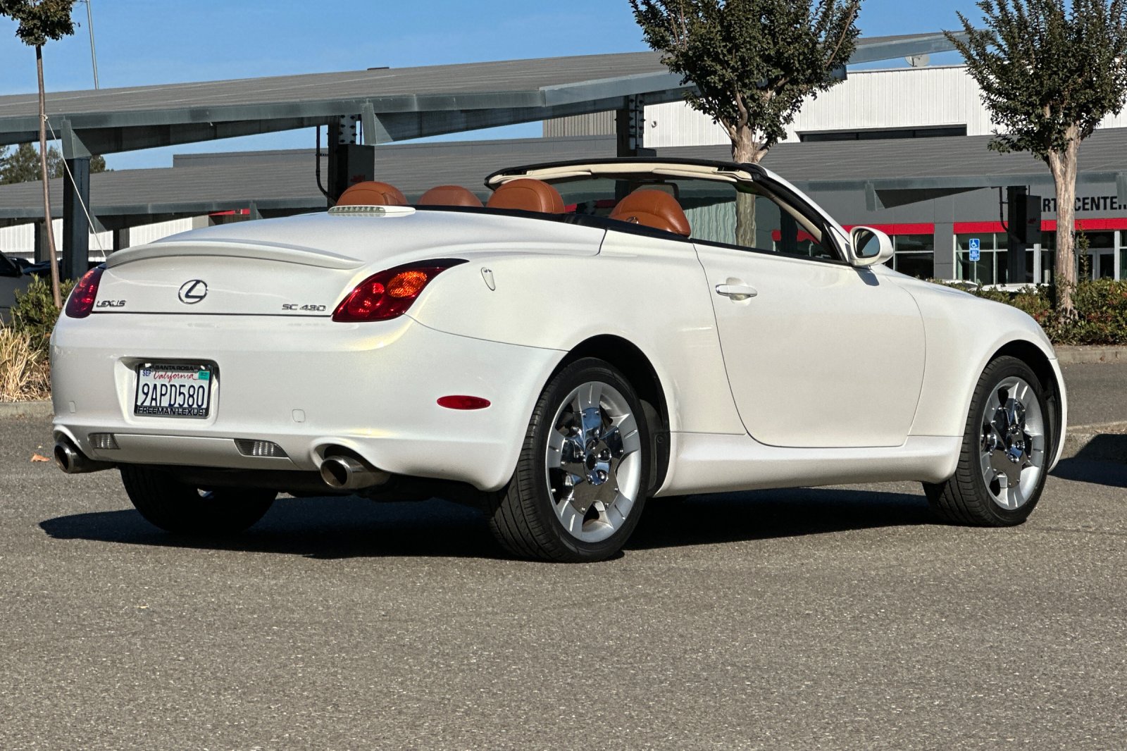 Used 2005 Lexus SC 430 Convertible w/ Preferred Accessory Pkg RWD image 5