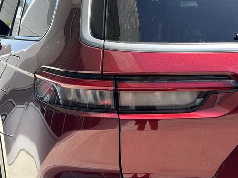 New 2026 Jeep Grand Cherokee L Limited RWD image 5