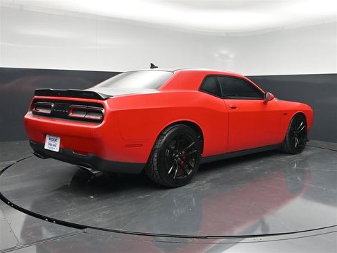 Used 2019 Dodge Challenger R/T Scat Pack w/ T/A Package RWD image 6