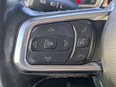 Used 2022 Jeep Wrangler Unlimited Sahara w/ Cold Weather Group image 26