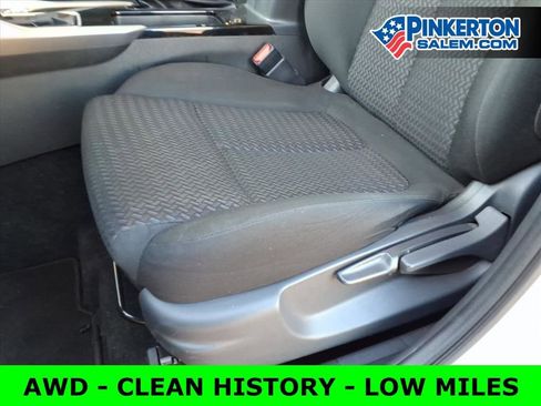 Used 2024 Mitsubishi Eclipse Cross LE image 15