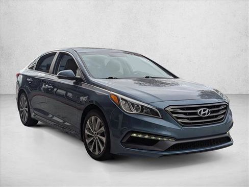 Used 2016 Hyundai Sonata Sport w/ Option Group 02 image 3