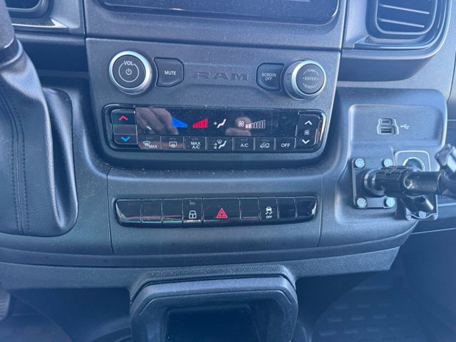 Used 2024 RAM ProMaster 3500 w/ Convenience Group FWD image 28