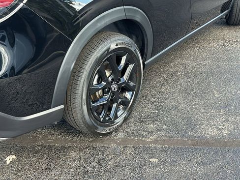 Used 2023 Honda HR-V Sport image 8