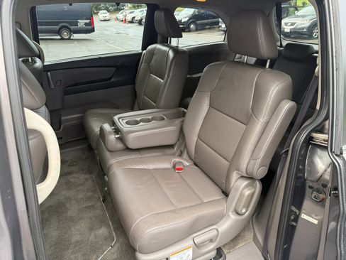 Used 2013 Honda Odyssey EX-L image 22