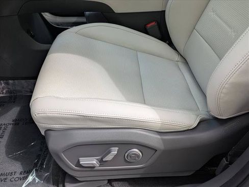 New 2026 Hyundai Santa Fe Limited FWD image 4