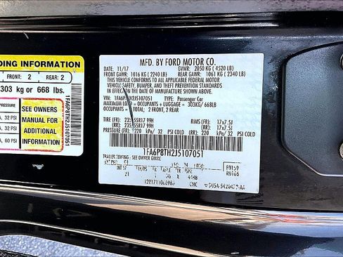 Used 2018 Ford Mustang Coupe image 31