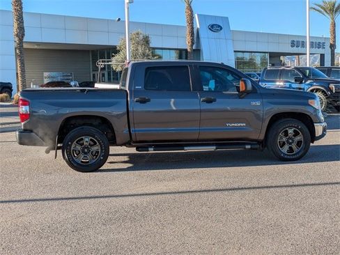 Used 2016 Toyota Tundra SR5 image 7