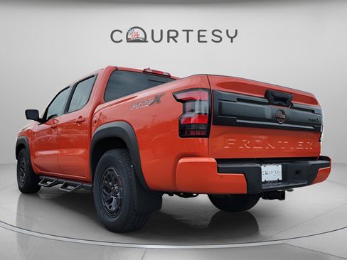 New 2025 Nissan Frontier Pro-X w/ Pro Convenience Package image 4