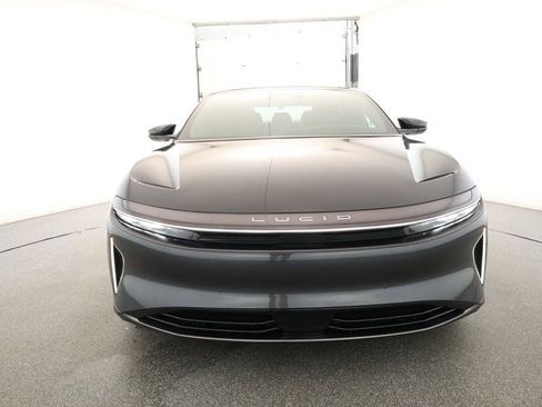 Used 2023 Lucid Air Touring image 2