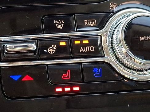 Used 2022 Lincoln Corsair AWD w/ Premium Package image 27