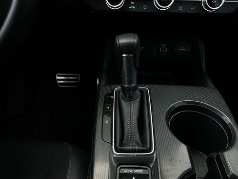 Used 2024 Honda Civic Sport image 21