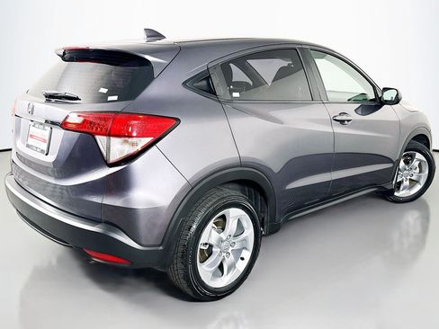 Used 2019 Honda HR-V LX image 14