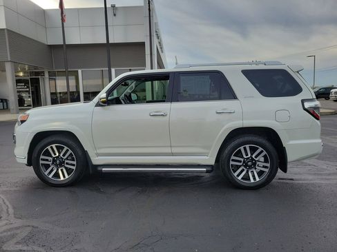 Used 2018 Toyota 4Runner Limited image 7