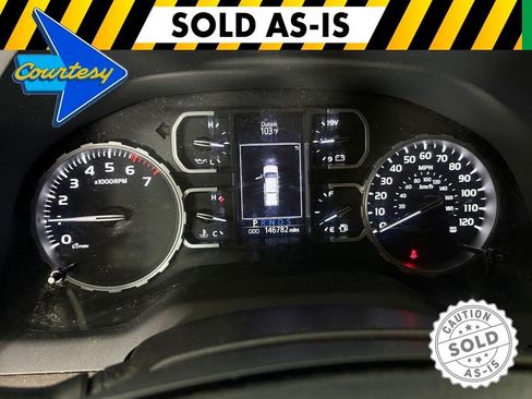 Used 2018 Toyota Tundra SR5 w/ SR5 Upgrade Package AWD/4WD image 22