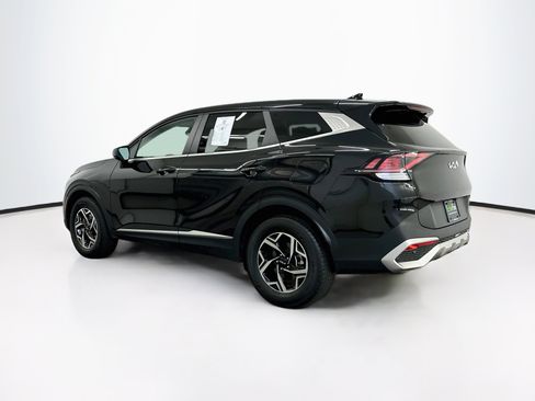 Used 2024 Kia Sportage LX AWD/4WD image 5