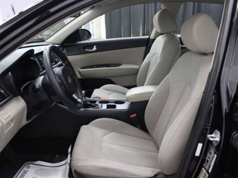 Used 2016 Kia Optima LX image 8