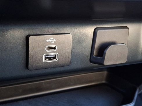 Used 2025 Ford F150 XLT w/ Equipment Group 301A Standard image 23