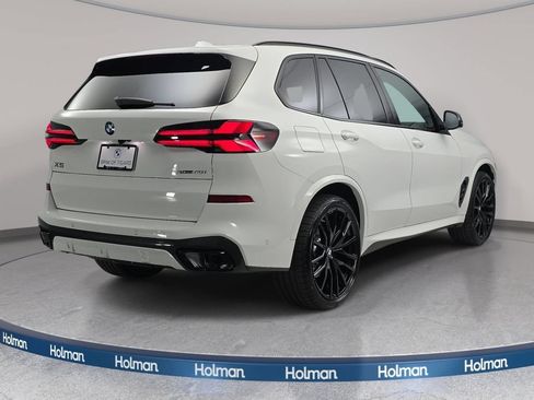 New 2026 BMW X5 xDrive40i w/ M Sport Package AWD/4WD image 5