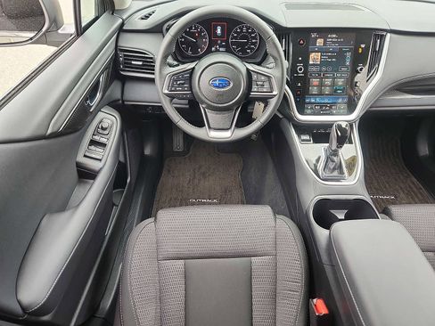 Certified 2025 Subaru Outback Premium AWD/4WD image 11