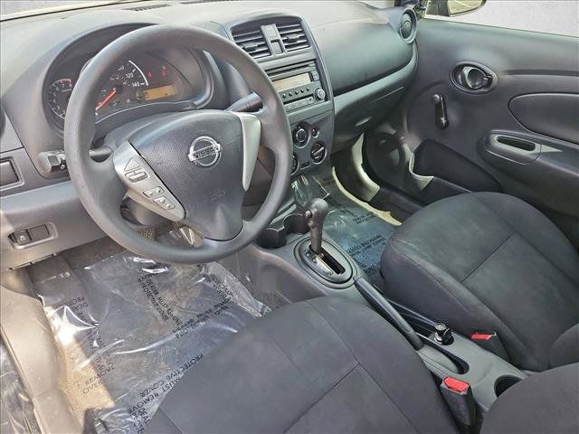 Used 2015 Nissan Versa S FWD image 14