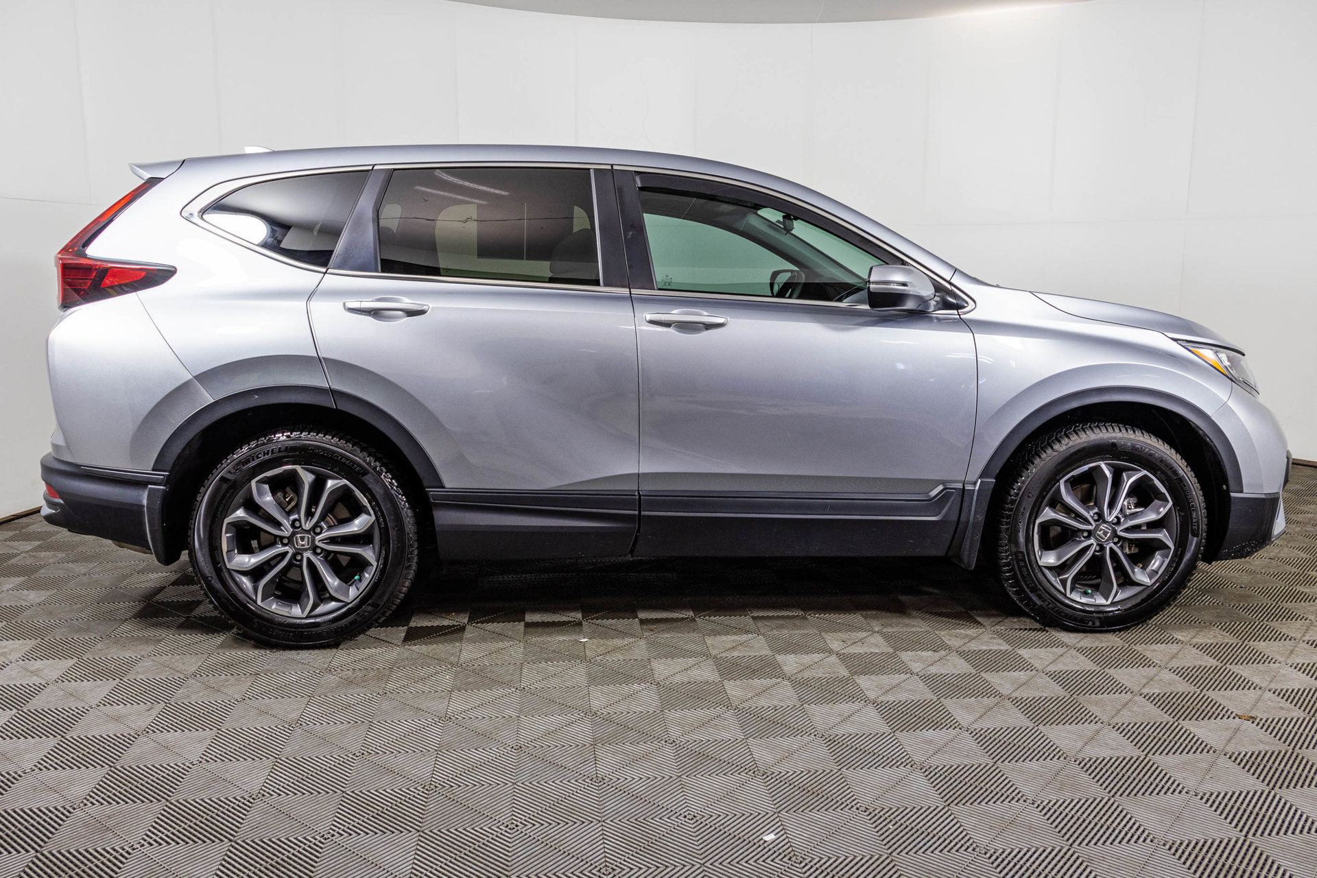 Used 2022 Honda CR-V EX image 15