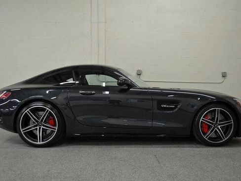 Used 2019 Mercedes-Benz AMG GT C w/ AMG Interior Night Package image 4