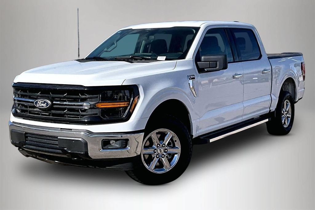 Used 2025 Ford F150 XLT w/ Equipment Group 301A Standard AWD/4WD image 3