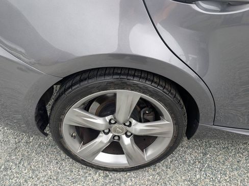 Used 2015 Lexus IS 350 w/ Navigation System Package RWD image 6