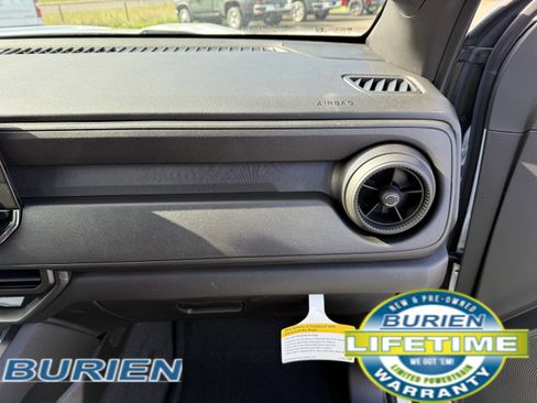 New 2025 Chevrolet Colorado Trail Boss w/ Midnight Edition image 22