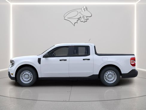 New 2026 Ford Maverick XL FWD image 3