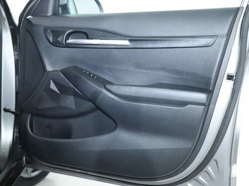 Used 2024 Kia Seltos LX AWD/4WD image 35