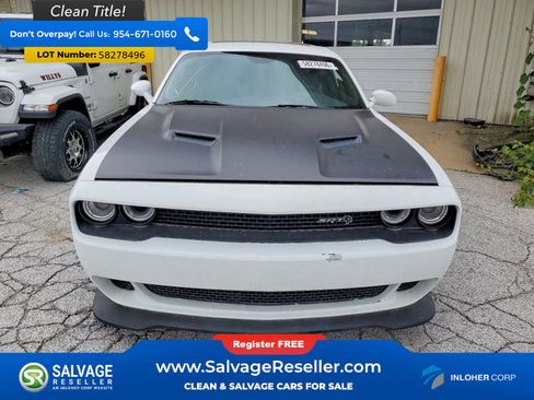Used 2016 Dodge Challenger R/T Scat Pack w/ Leather Interior Group RWD image 7