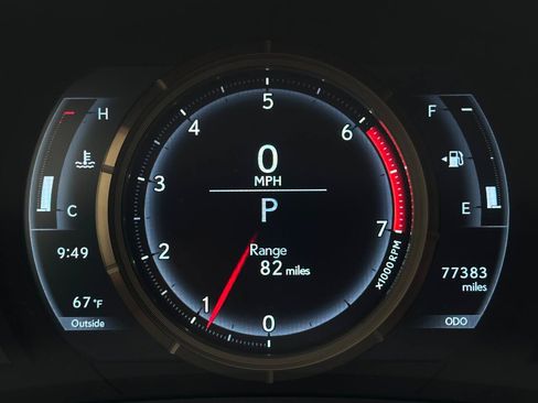 Used 2019 Lexus IS 300 F Sport w/ F Sport Package RWD image 5