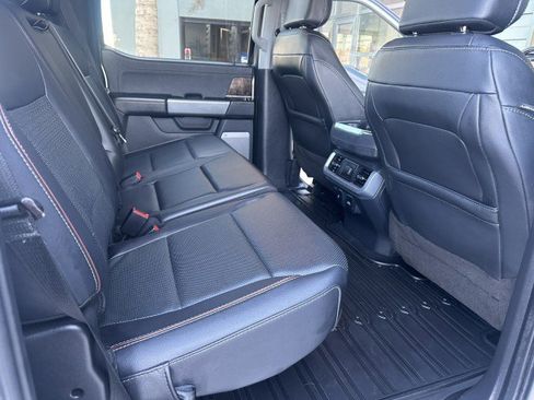 Used 2023 Ford F150 Lariat w/ Trailer Tow Package image 18