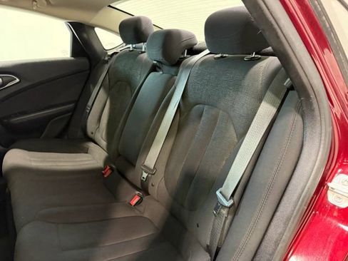 Used 2015 Chrysler 200 Limited w/ Convenience Group FWD image 27
