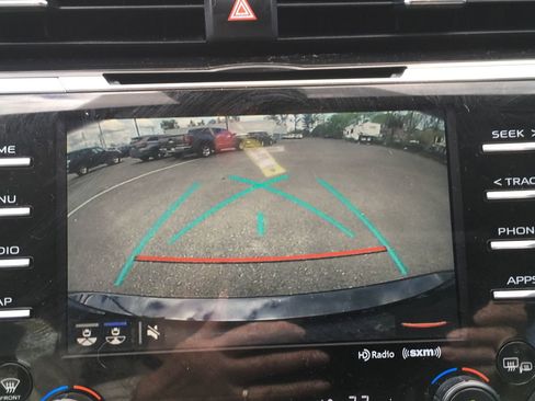 Used 2020 Toyota Camry XSE FWD image 10